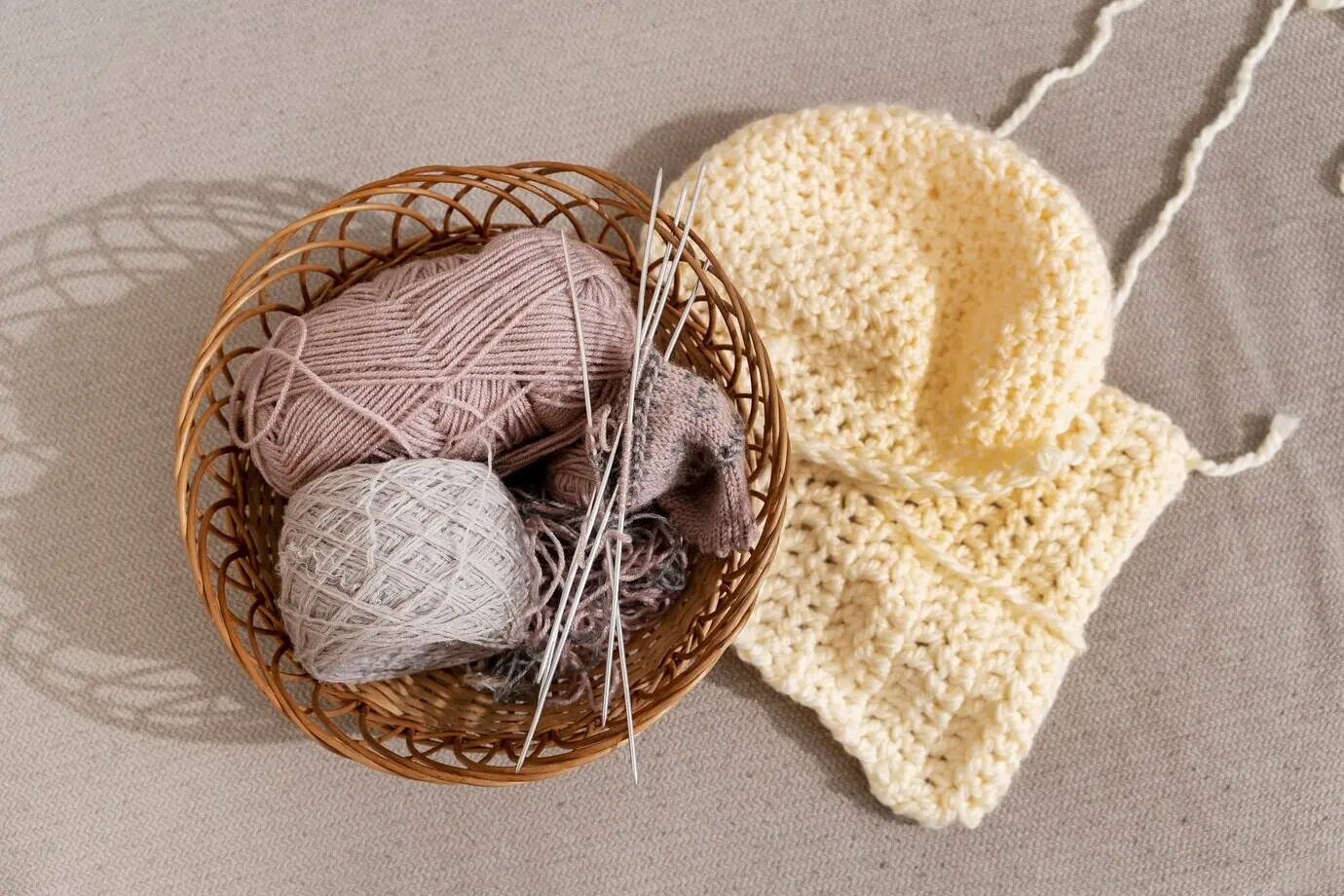 Gebrauchsfertige Strickwaren